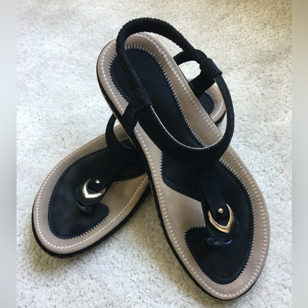 Women’s sandals